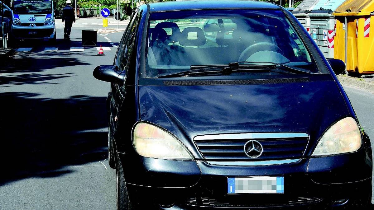 Travolto da un'auto, grave bambino