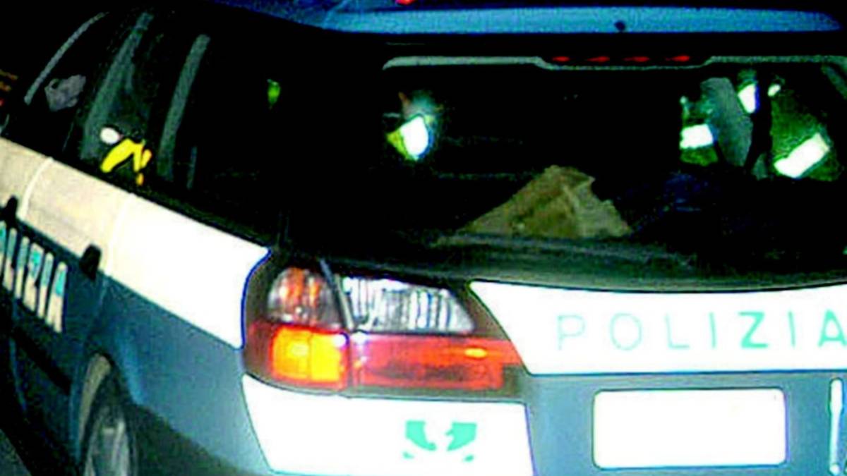 Immigrato trovato cadavere lungo l'A14