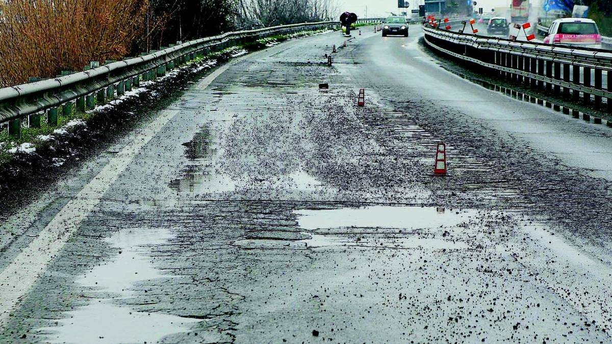 La superstrada degli scandali ora ha 22 ditte sotto indagine