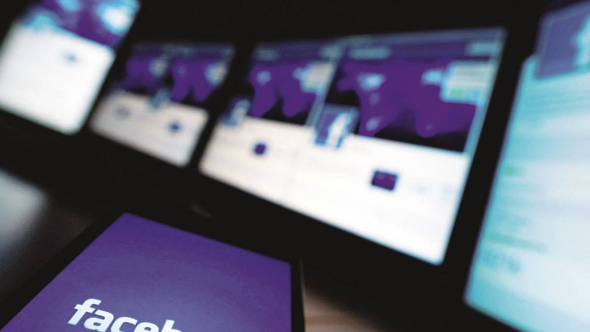 Vendetta a luci rosse su Facebook