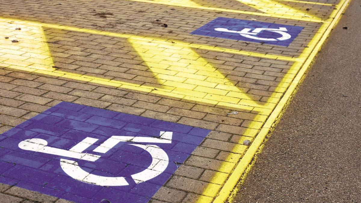 Parcheggi per disabili, 750 violazioni