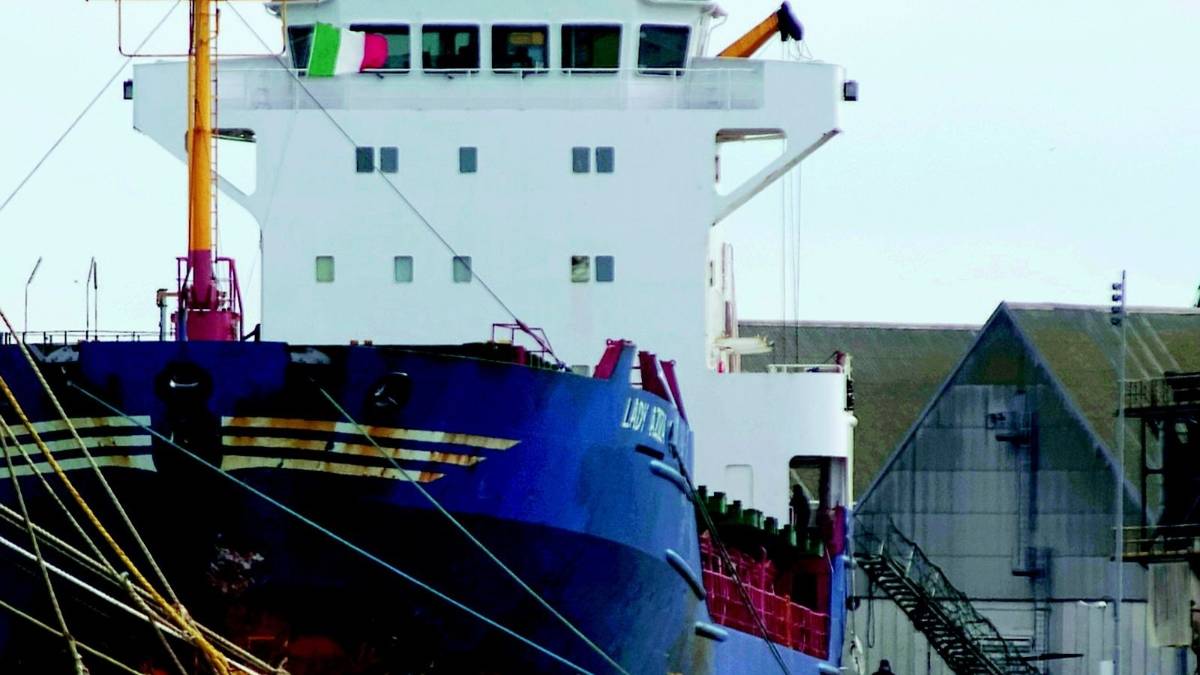 Prelevata la scatola nera a bordo della Lady Aziza