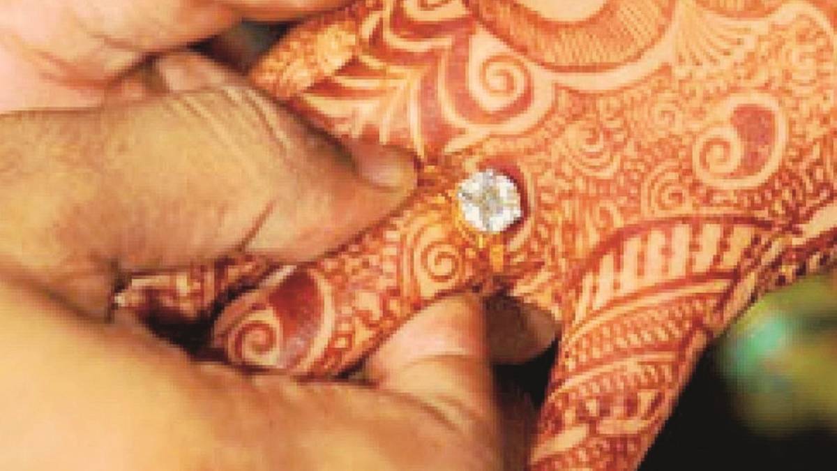 Bambina venduta in sposa per saldare un debito