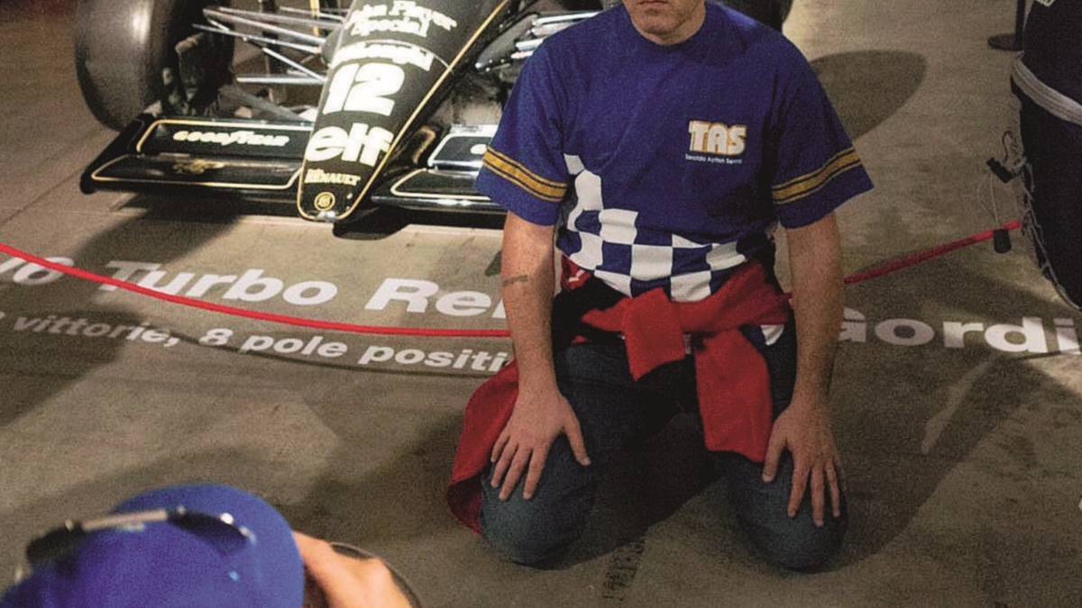 La pioggia non ferma la passione
