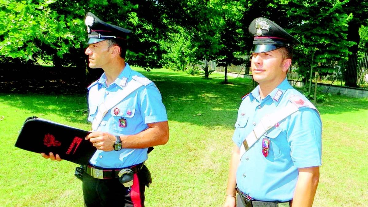 Atti osceni davanti a minorenni