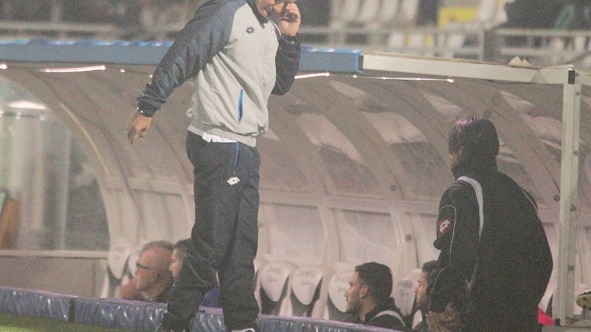 Il Cesena gioca, il Frosinone vince