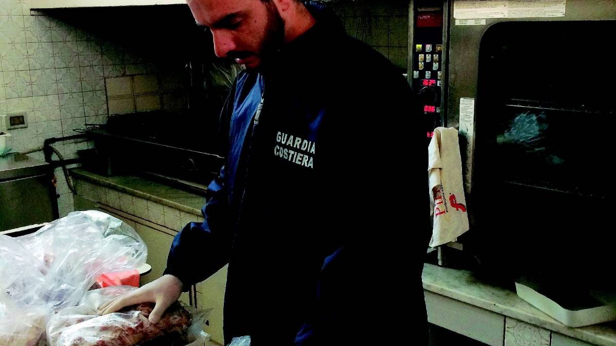 Pesce: controlli pasquali tra sequestri e sanzioni