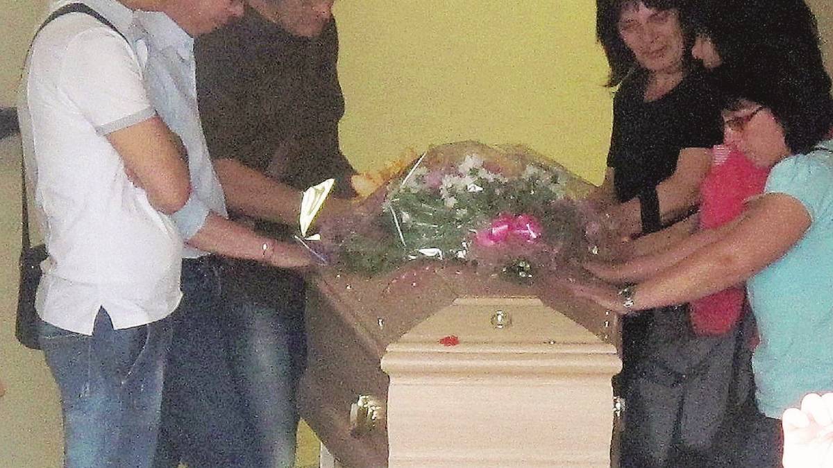 Mannina strangolato dal baby killer