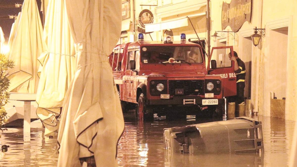 Tempesta: Cesenatico finisce sott'acqua