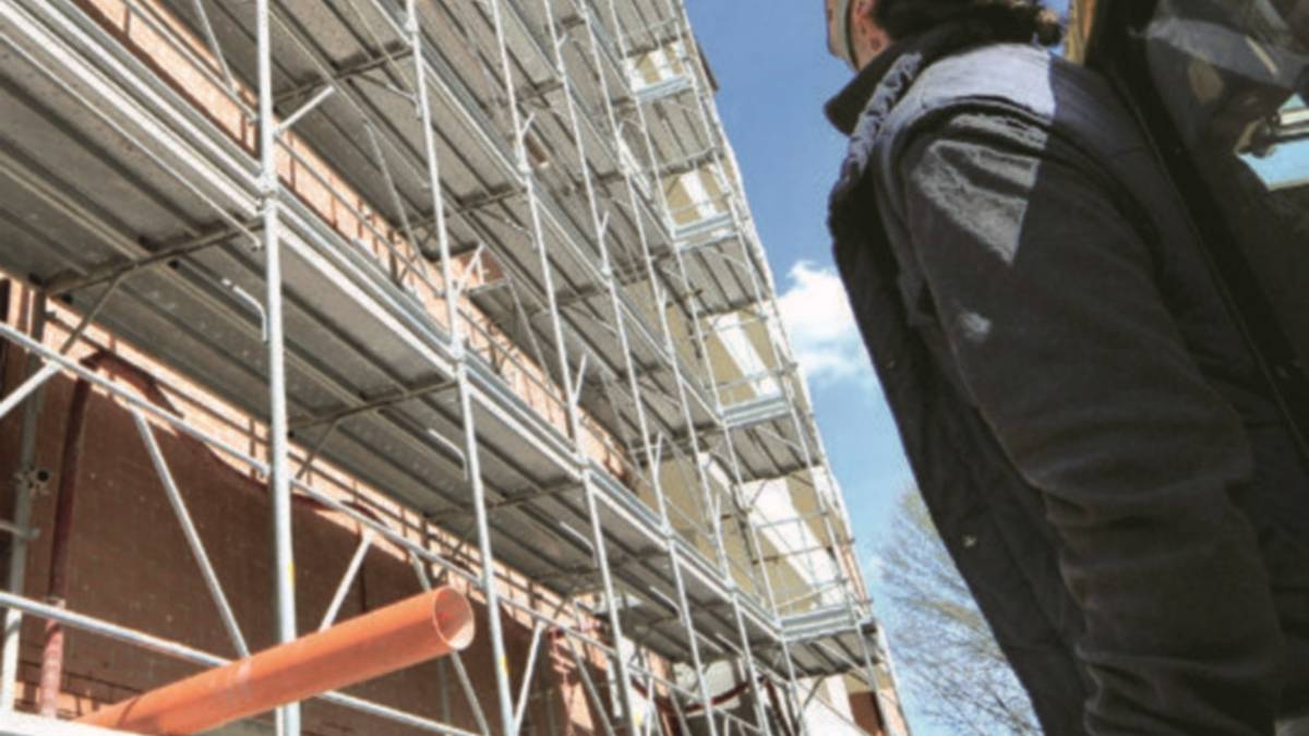 Costruzioni, il settore è in ginocchio