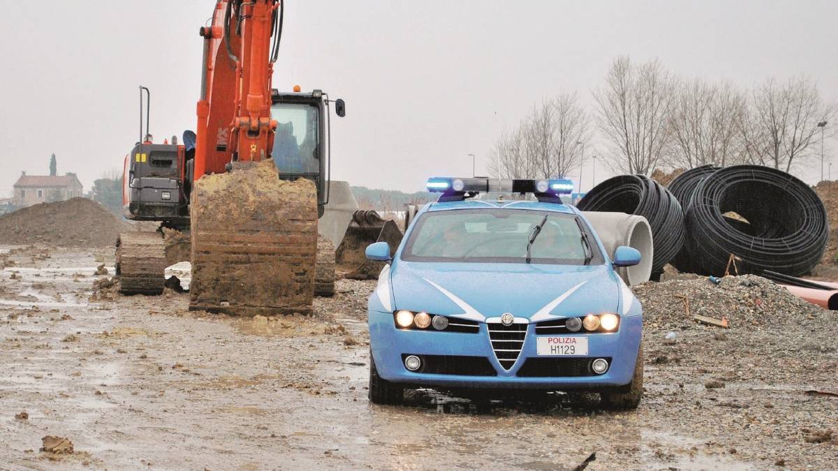 Giovani romeni ladri di gasolio arrestati dalla polizia