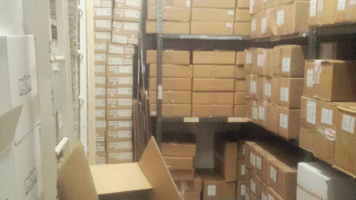 Sequestrate 2 tonnellate e mezzo di cioccolato scaduto
