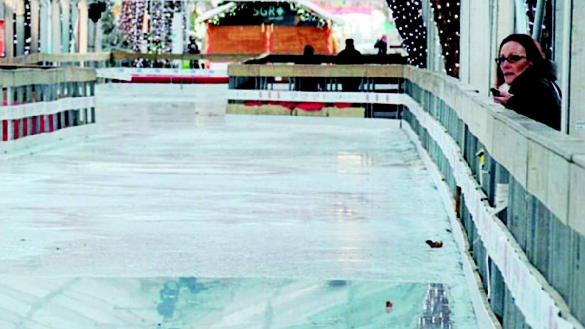 Il garbino a raffiche fa chiudere la pista di pattinaggio
