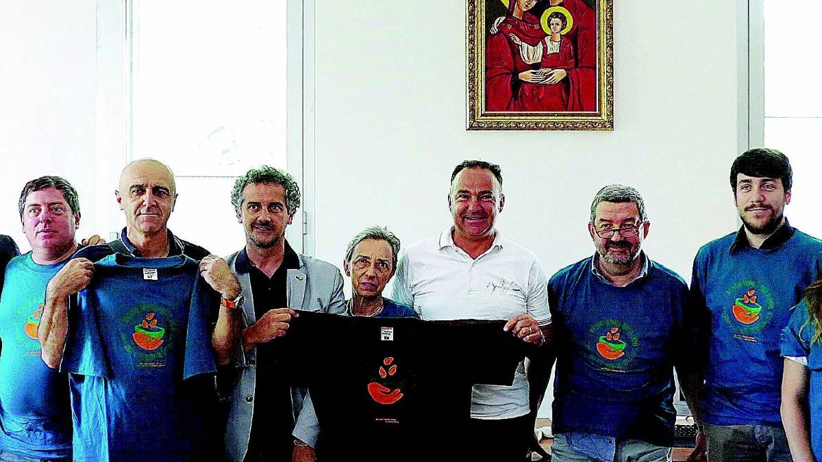 In 600 tra bagni, hotel e ristobar raccolgono cibo per la Caritas