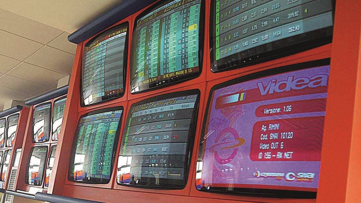 Giocate non autorizzate, nei guai gestore di una sala scommesse