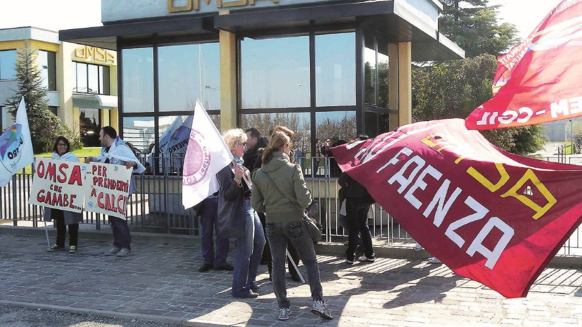 Boccata d'ossigeno per le ex lavoratrici