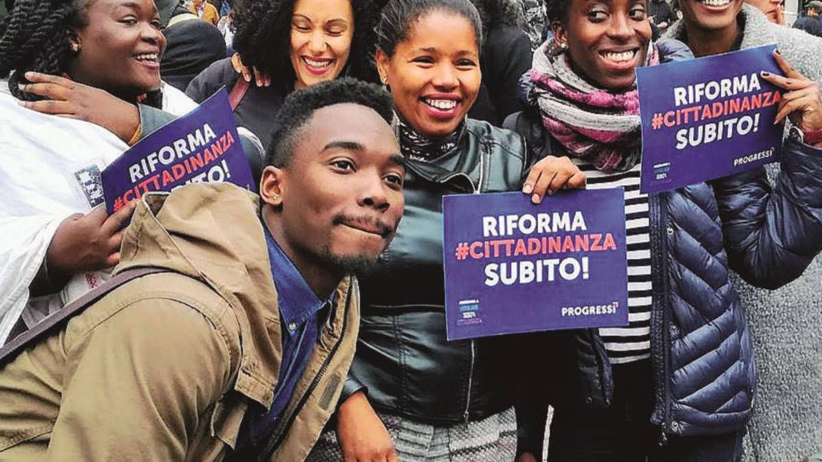 Ius soli, i ragazzi ravennati senza passaporto