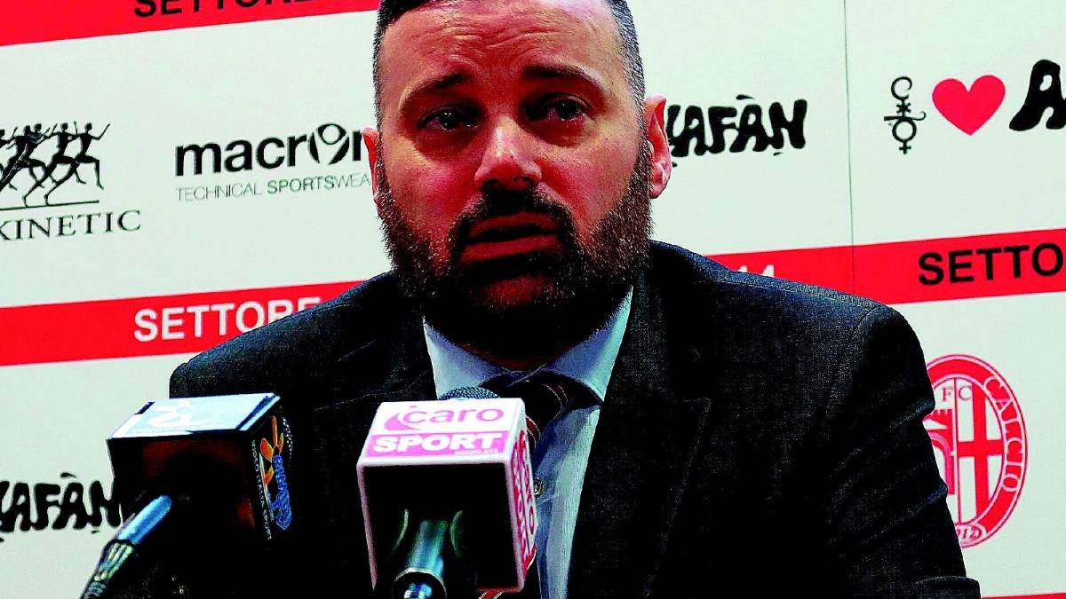 De Meis presenta un esposto in questura