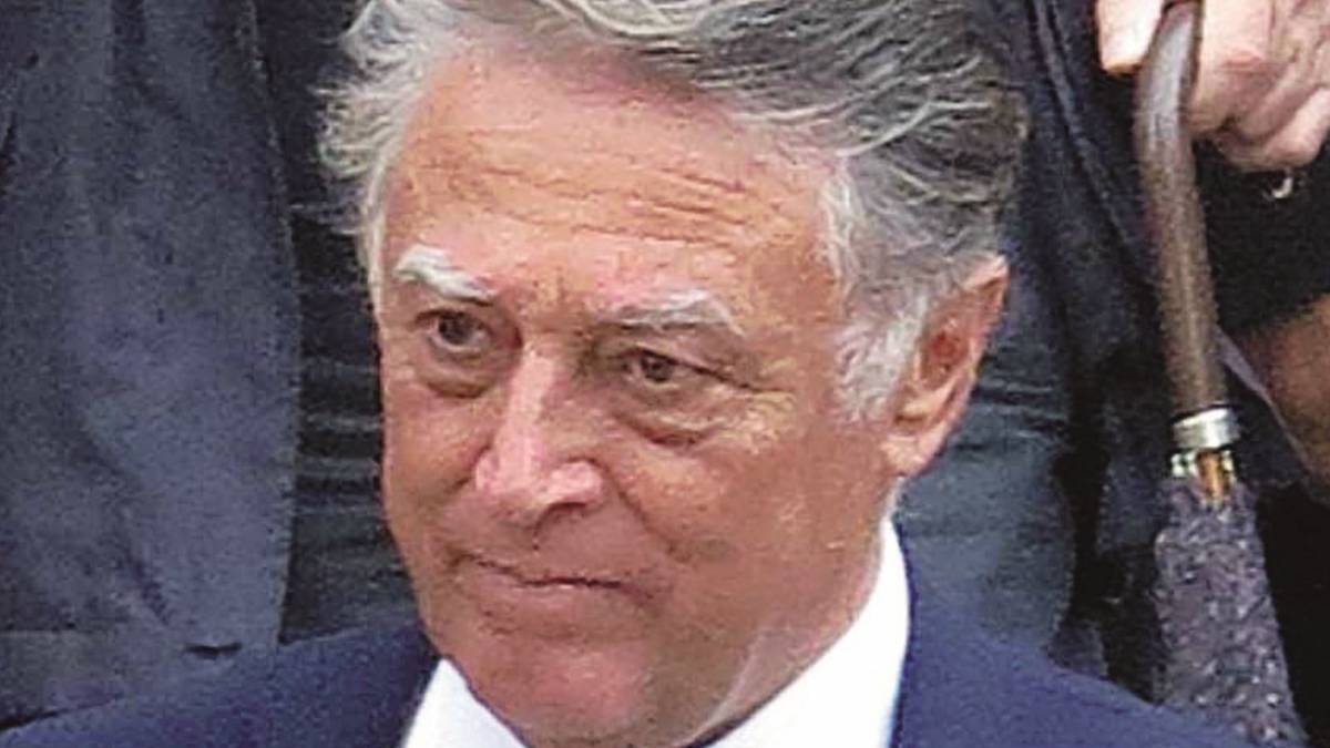 Gli salvano il nipotino, dona quasi un milione