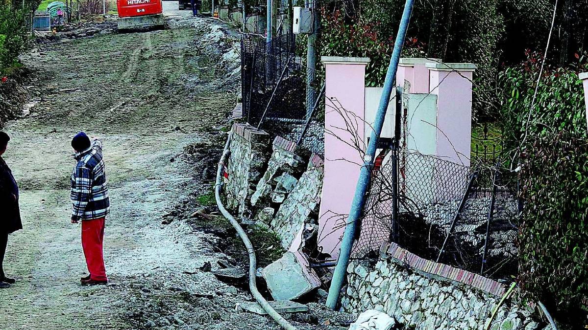 Frana, il terreno cede ancora