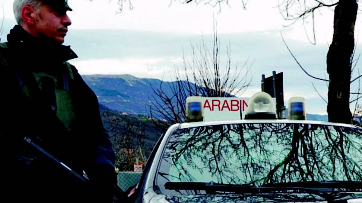 Perseguita la sorella, 45enne in carcere