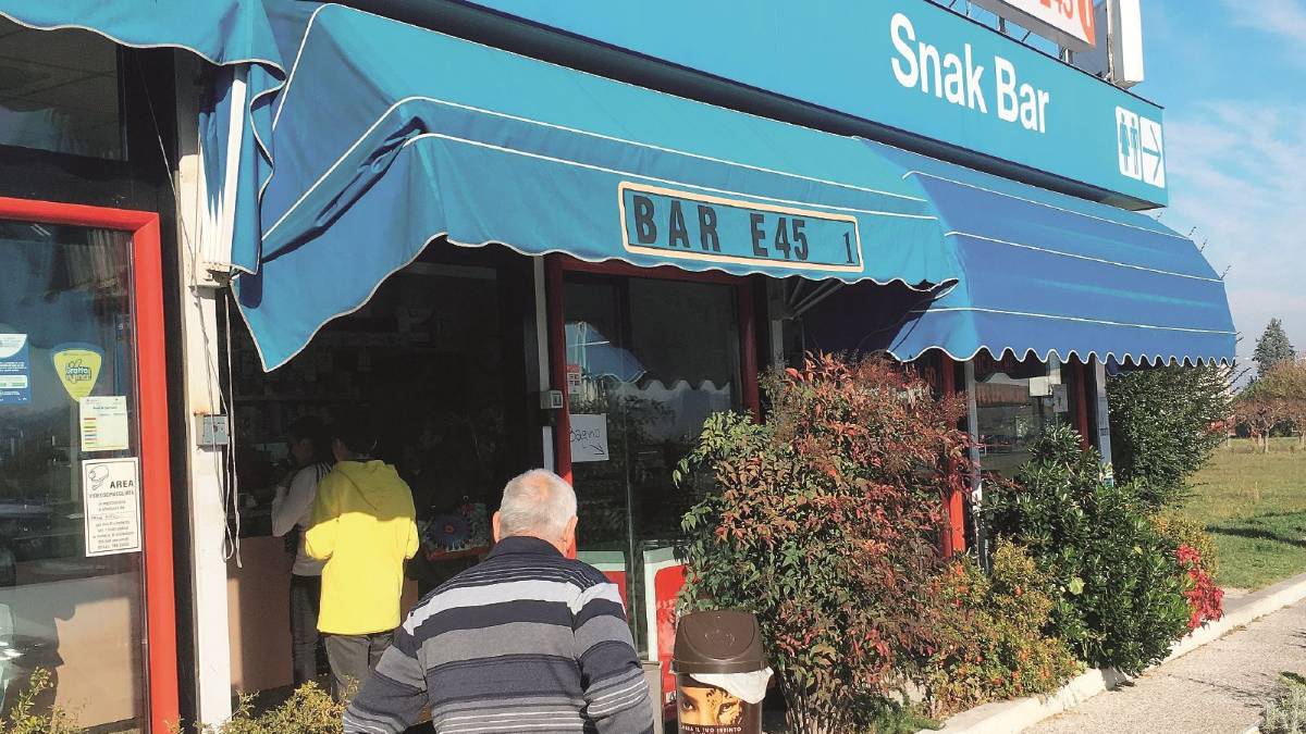 Derubati due bar tabaccheria, il bottino è di ventimila euro