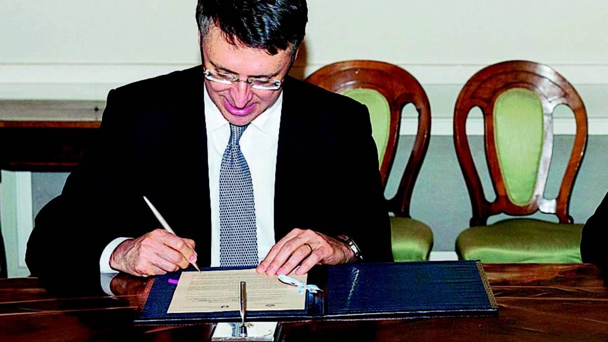 Cantone: Il Titano non segua l'esempio Italia