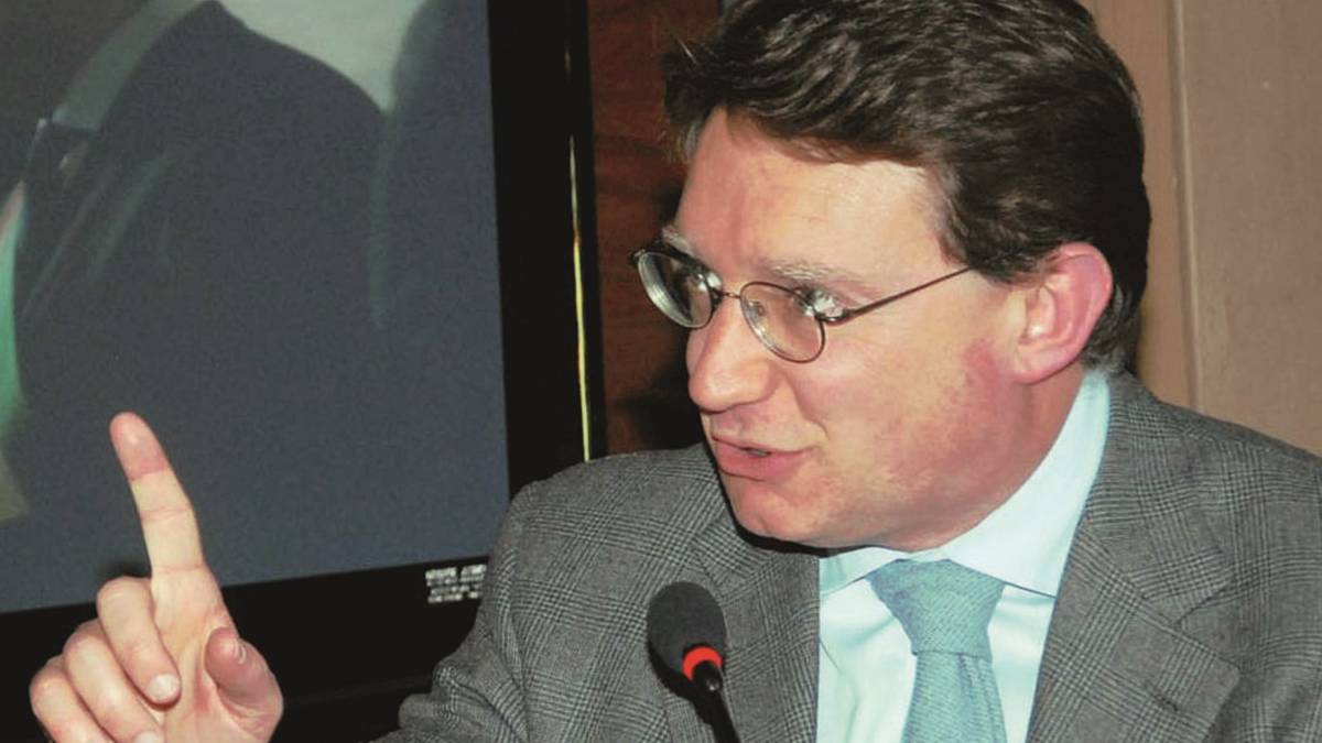 «Pd, chi non vuole le primarie è un vigliacco»