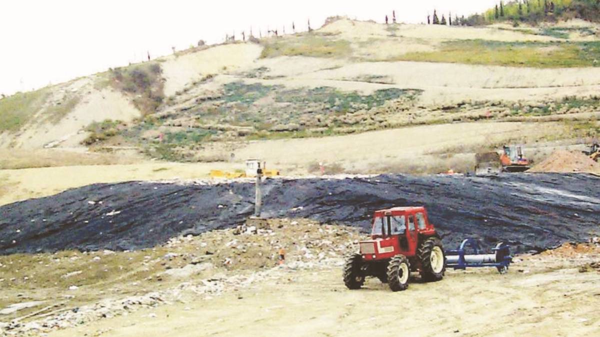 Il Comune in causa con Hera per la discarica