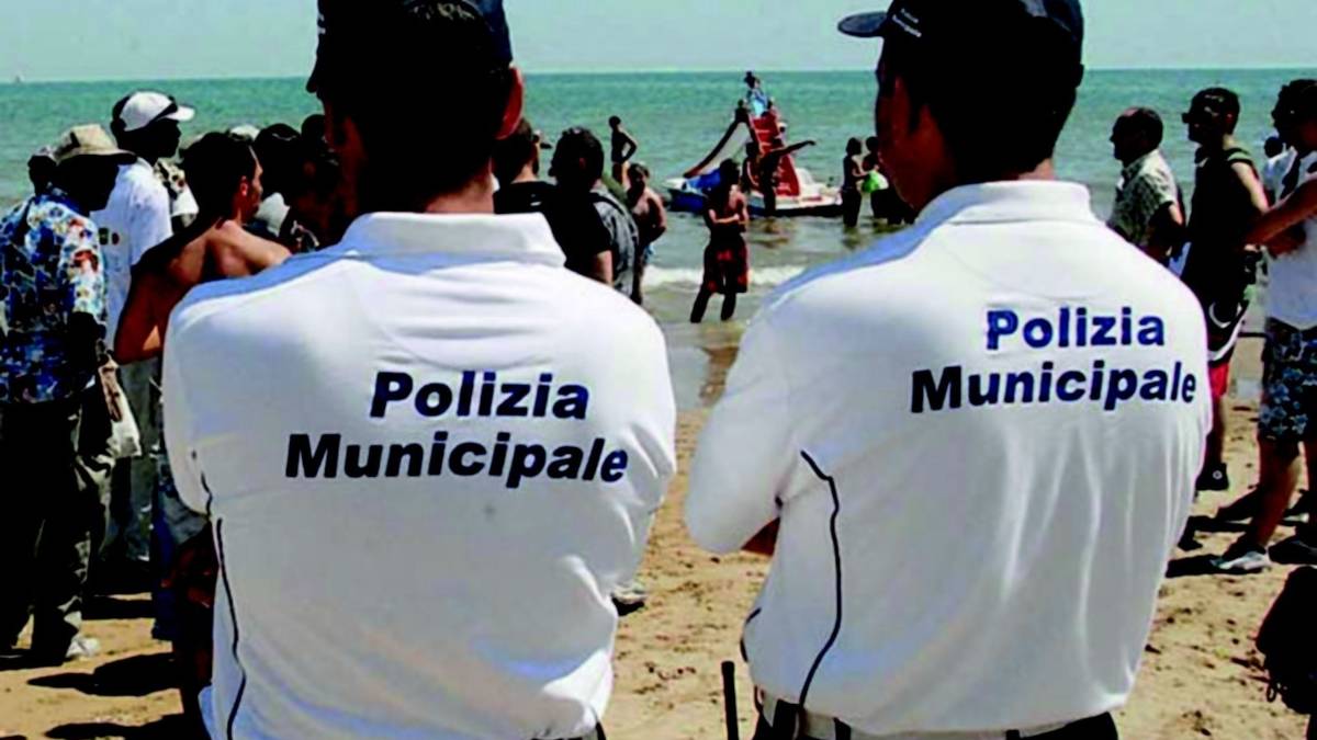 La borsa falsa le costa 200 euro