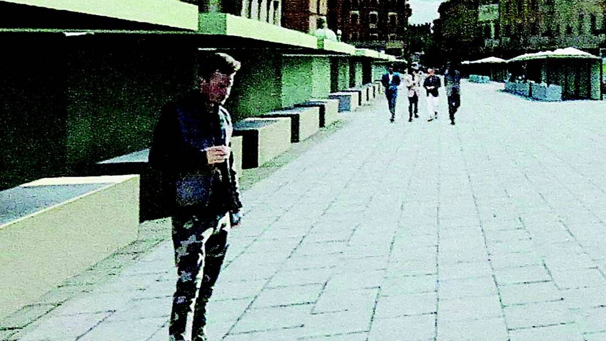 Mercato ambulante, la sorpresa: 16 bancarelle in piazza Tre Martiri