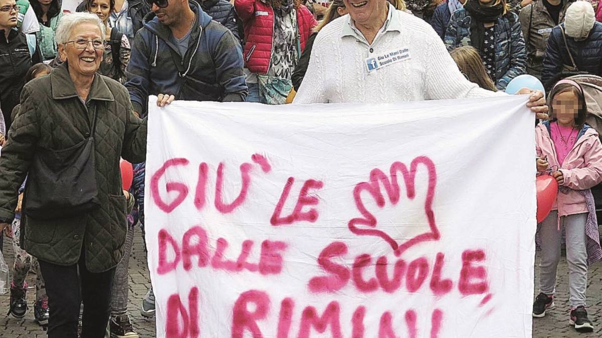Grembiulini in piazza