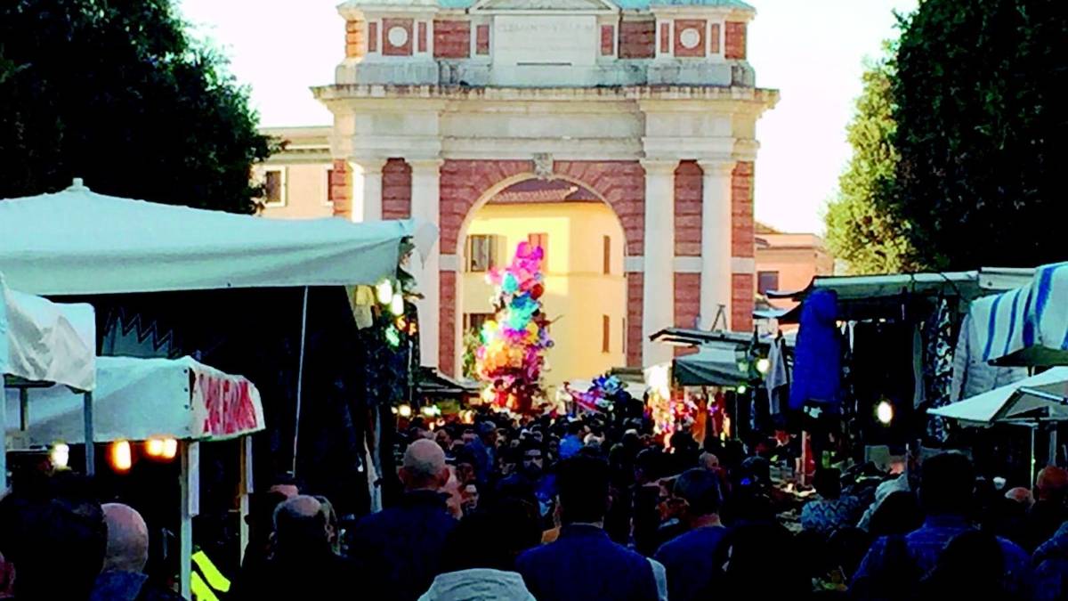 San Martino, edizione da record, gli abusivi tentano di rovinare la festa