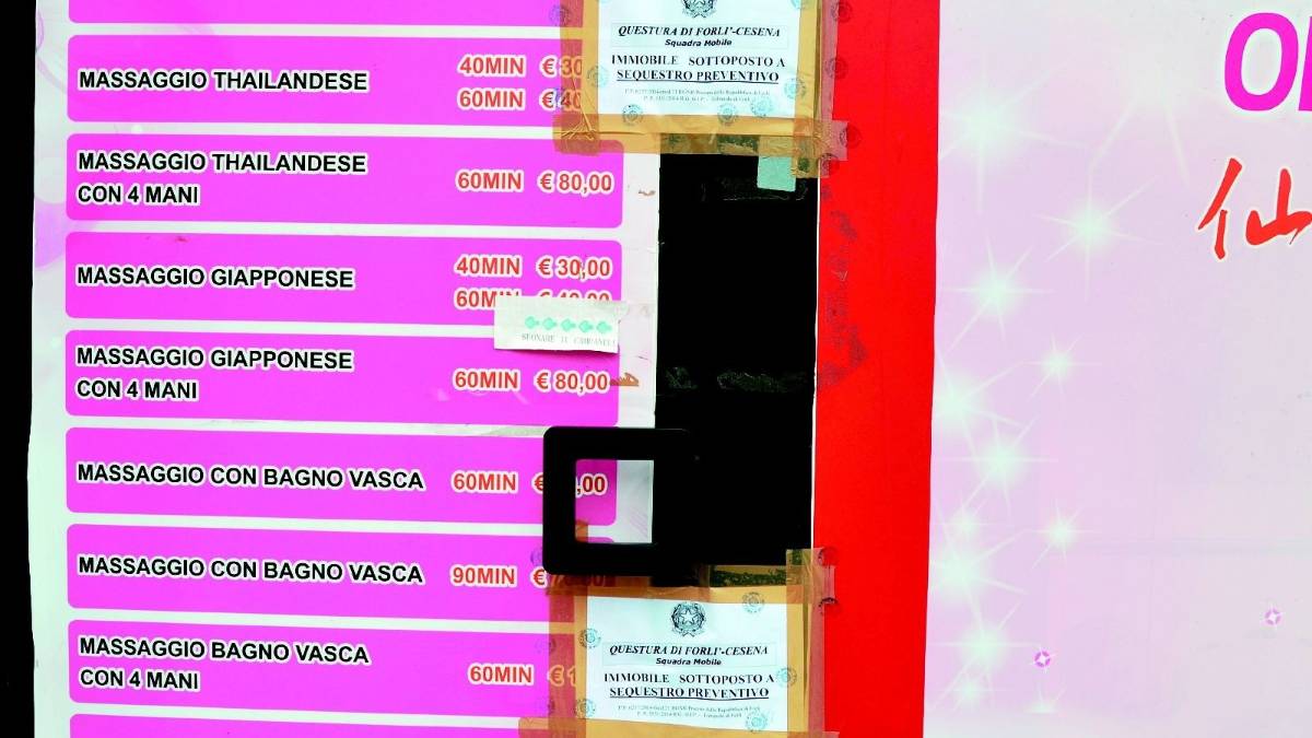 Ancora sigilli ad un centro massaggi asiatico