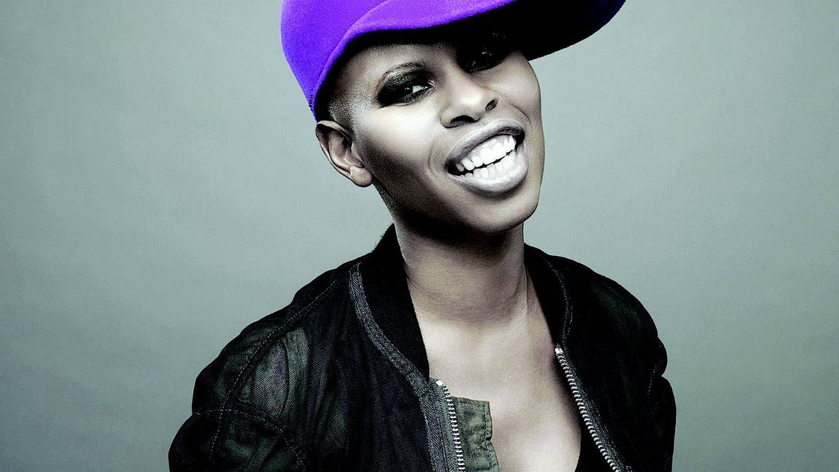 ASPETTANDO IL 31 Capodanno più lungo del mondoSkin, icona pop al Teatro Galli:mette i dischi nel cantiere