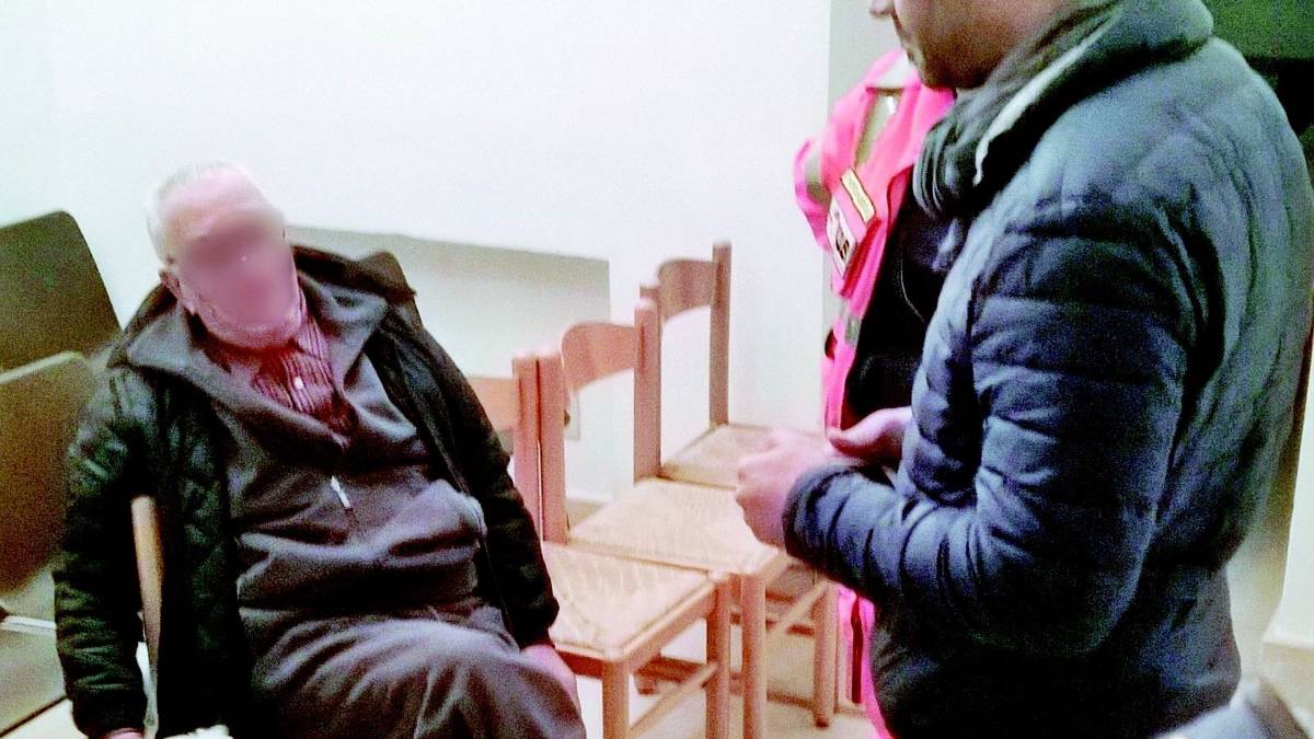 Sacrestano pestato da banditi incappucciati