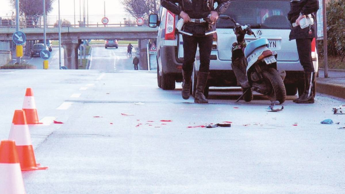Incidente: gravissimo 16enne