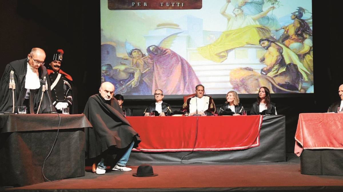 Passatore condannato dalla Corte, assolto dal popolo