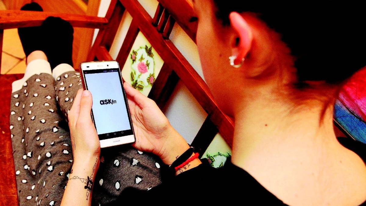 Sventa un suicidio per bullismo