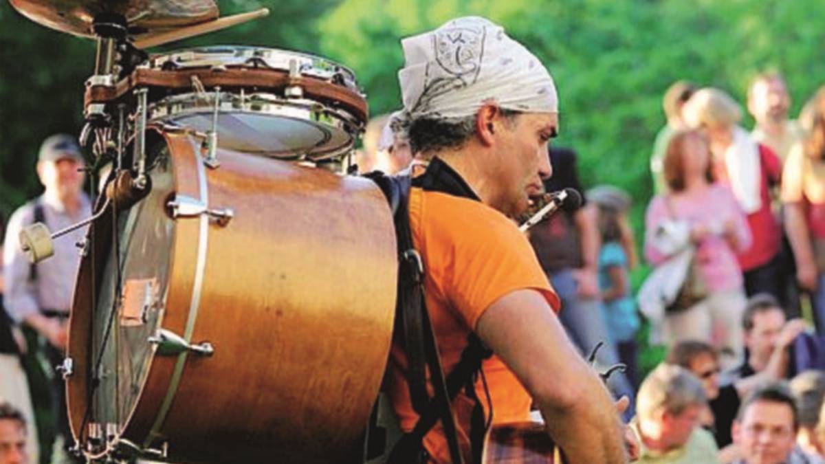 «Musicisti, puniamo solo chi fa rumore»