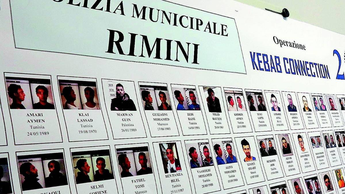 Spazzati via altri cento spacciatori