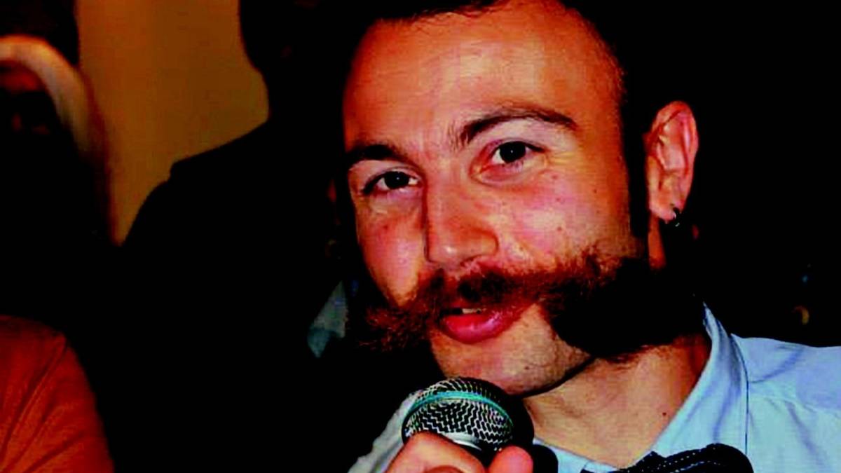 La gara dei baffi più lunghi