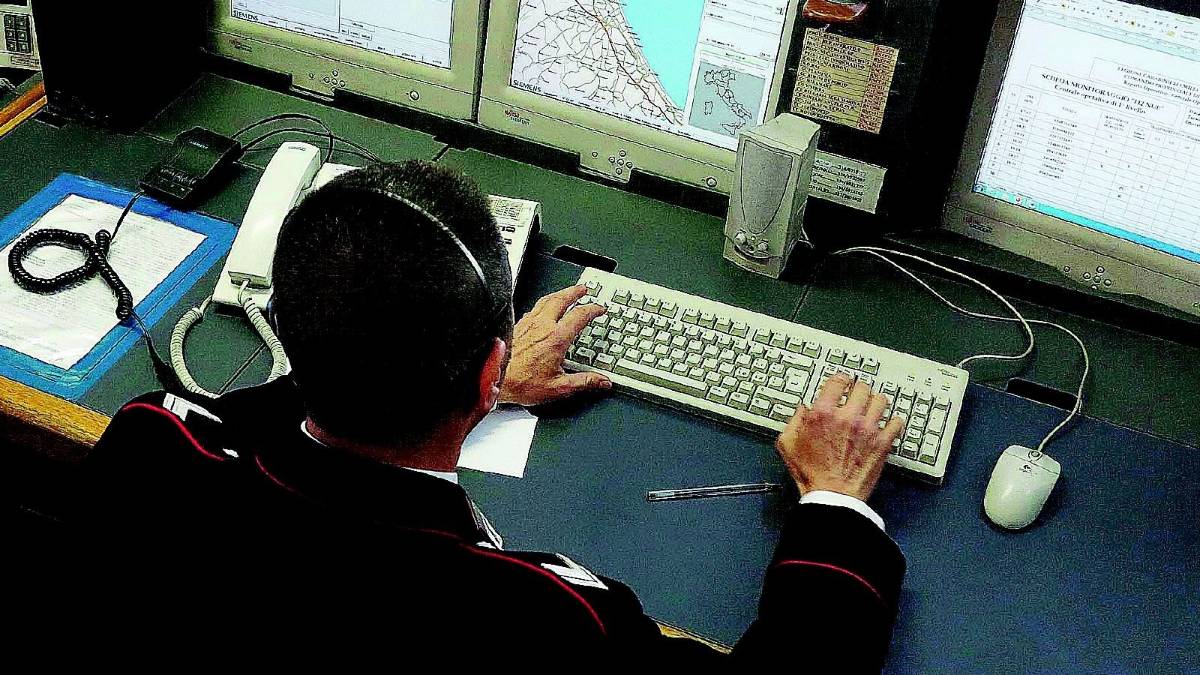 Marina la scuola ma finisce tra i bulli
