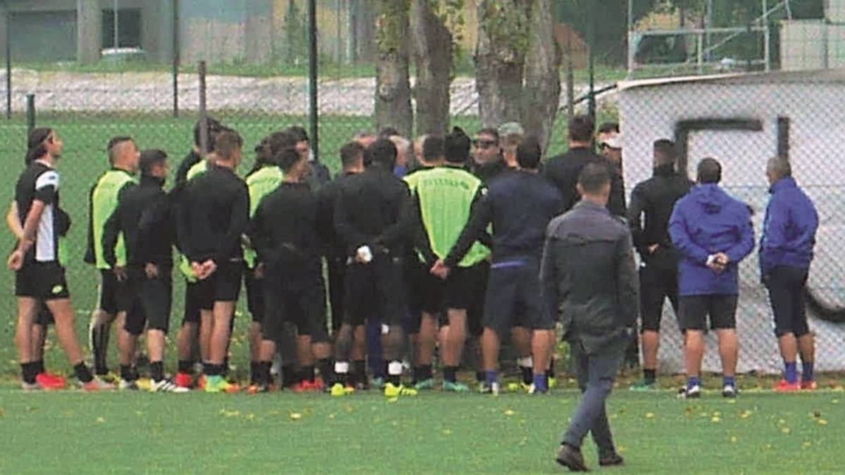 Cesena, una mini contestazione