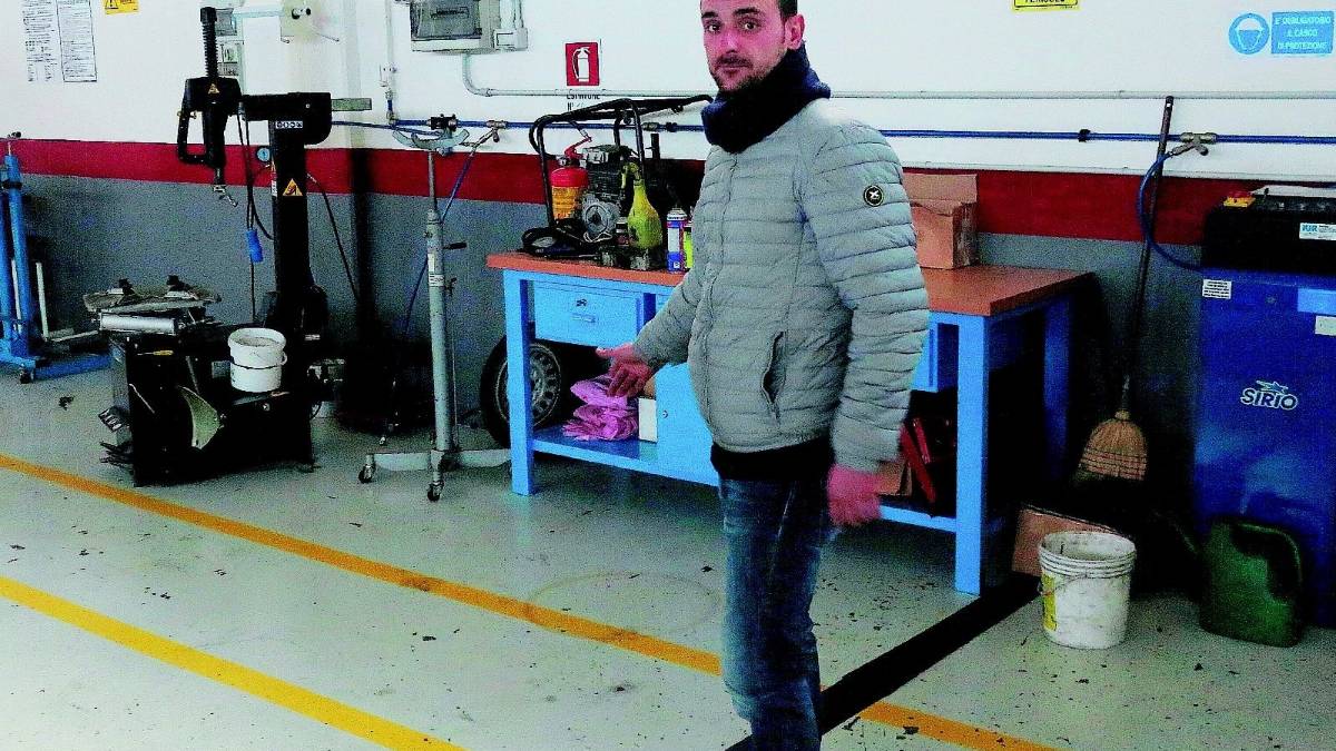 Ladri scatenati, sacco alla Safety car: sparite attrezzature per 350 mila euro