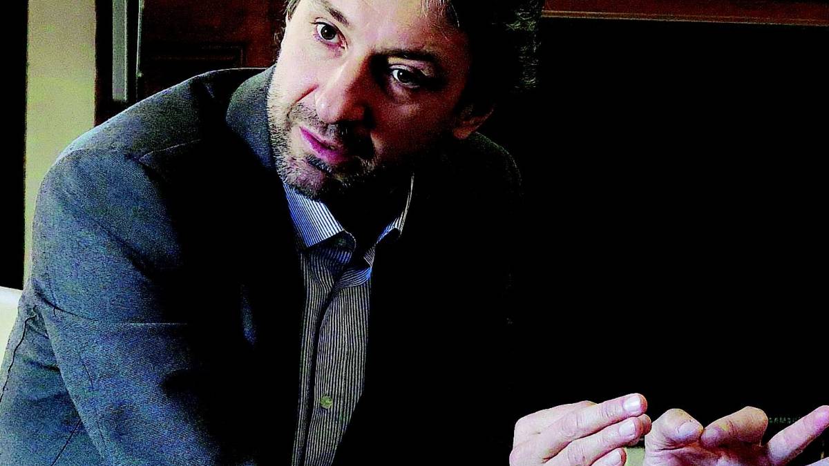 Capo di gabinetto senza laurea: sindaco e assessori pagano il conto