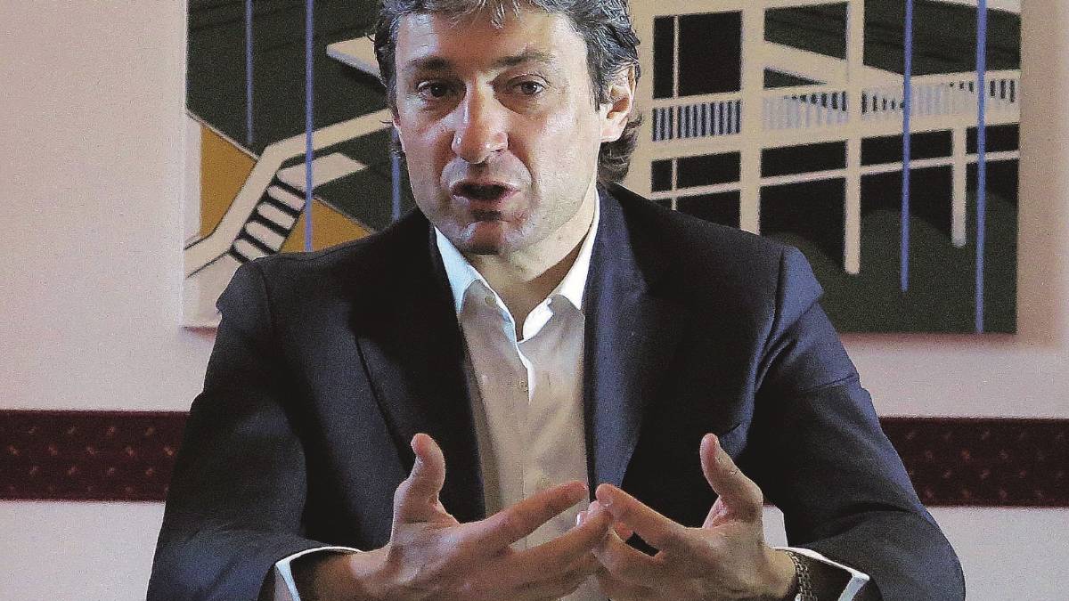 Gnassi attacca il governo: basta barzellette