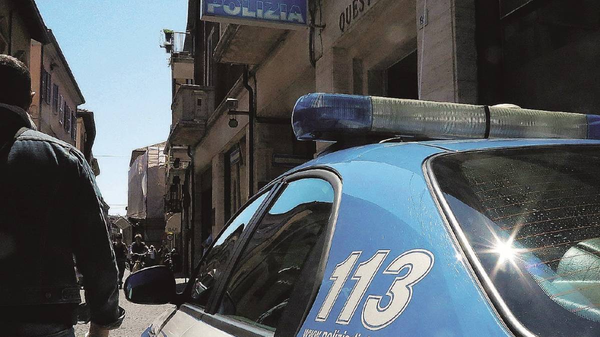 Madre e figlio aggrediti al parco: un arresto