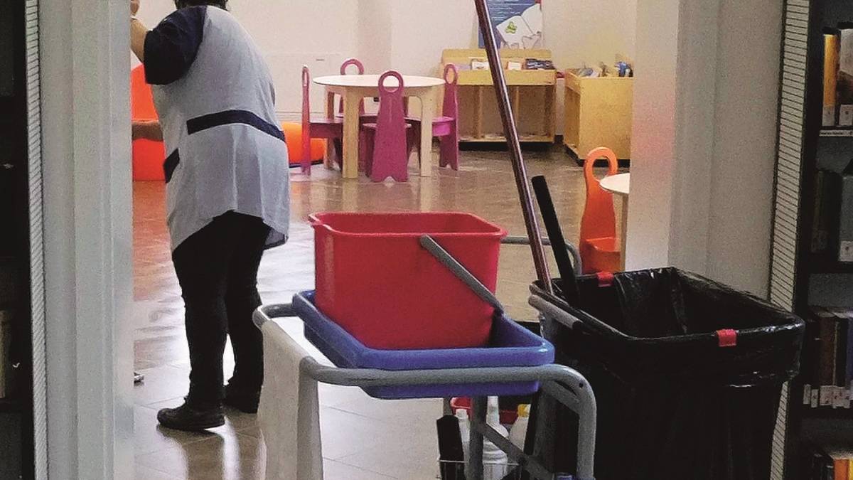 In quattromila per diventare bidello