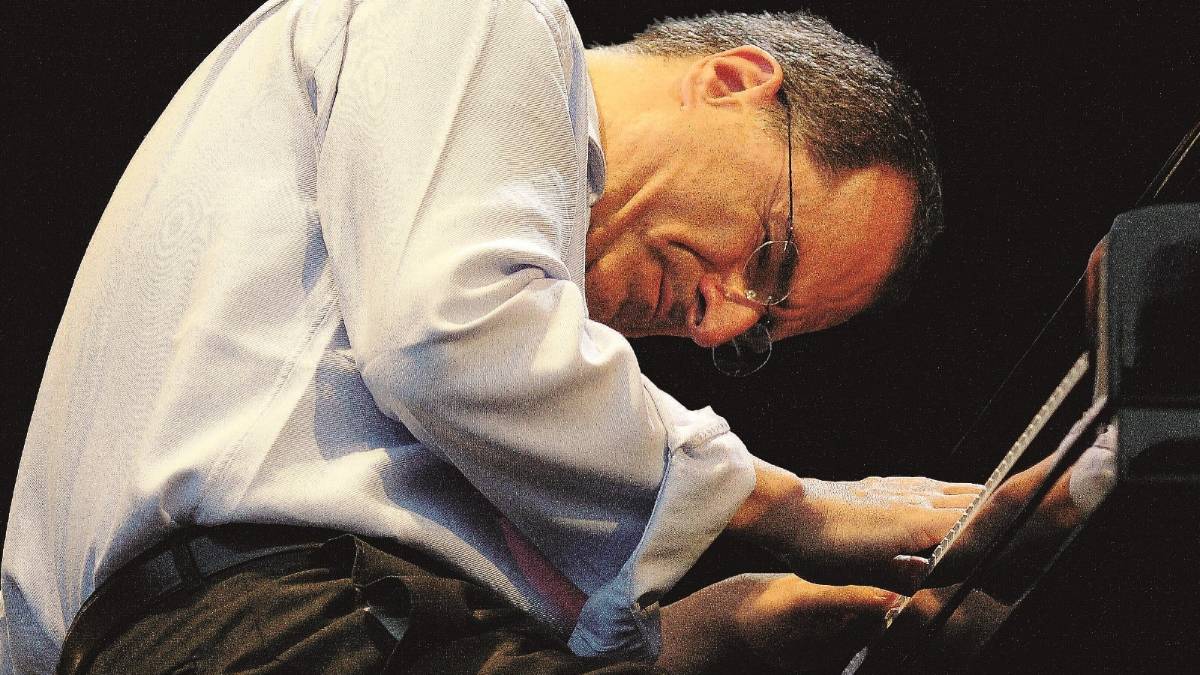 Enrico Pieranunzi al teatro Bonci